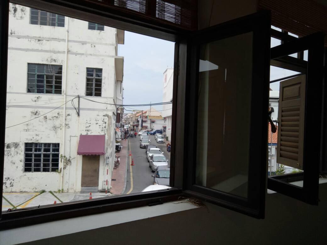 Heeren House Rumah tetamu *