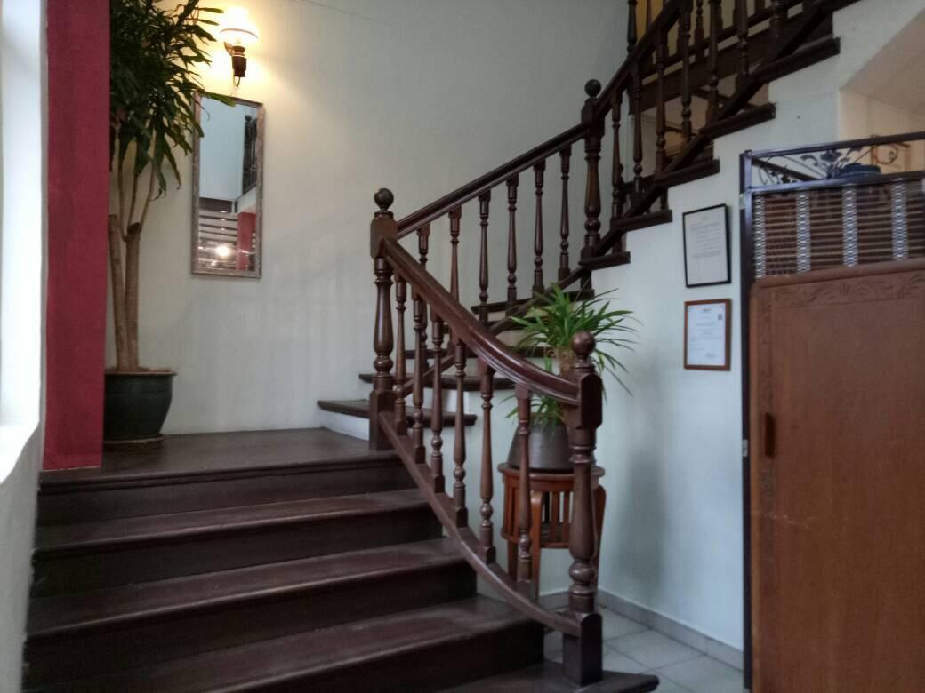 Rumah tetamu Heeren House