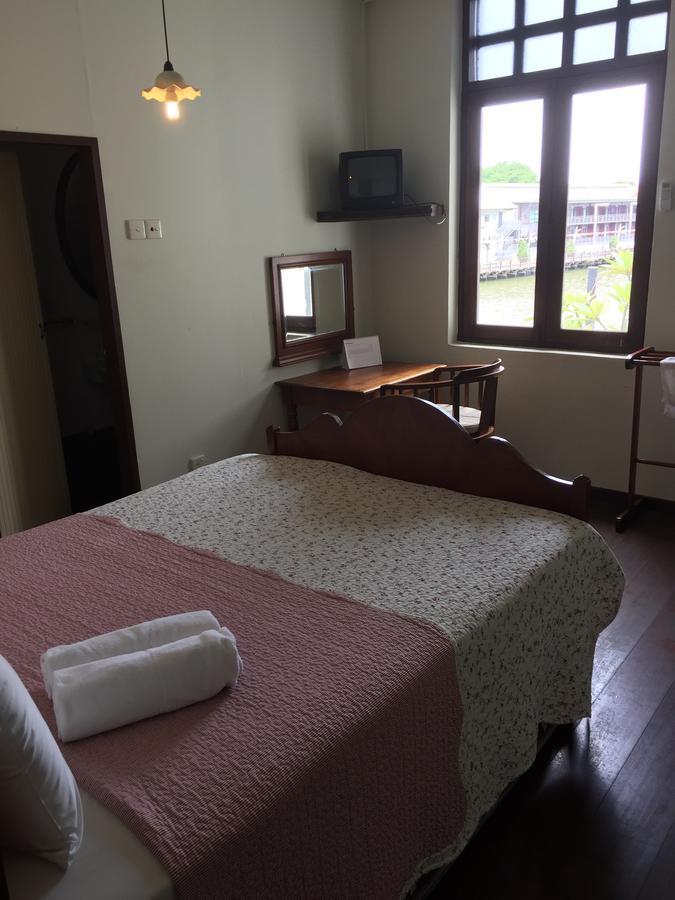 Heeren House Guest house *
